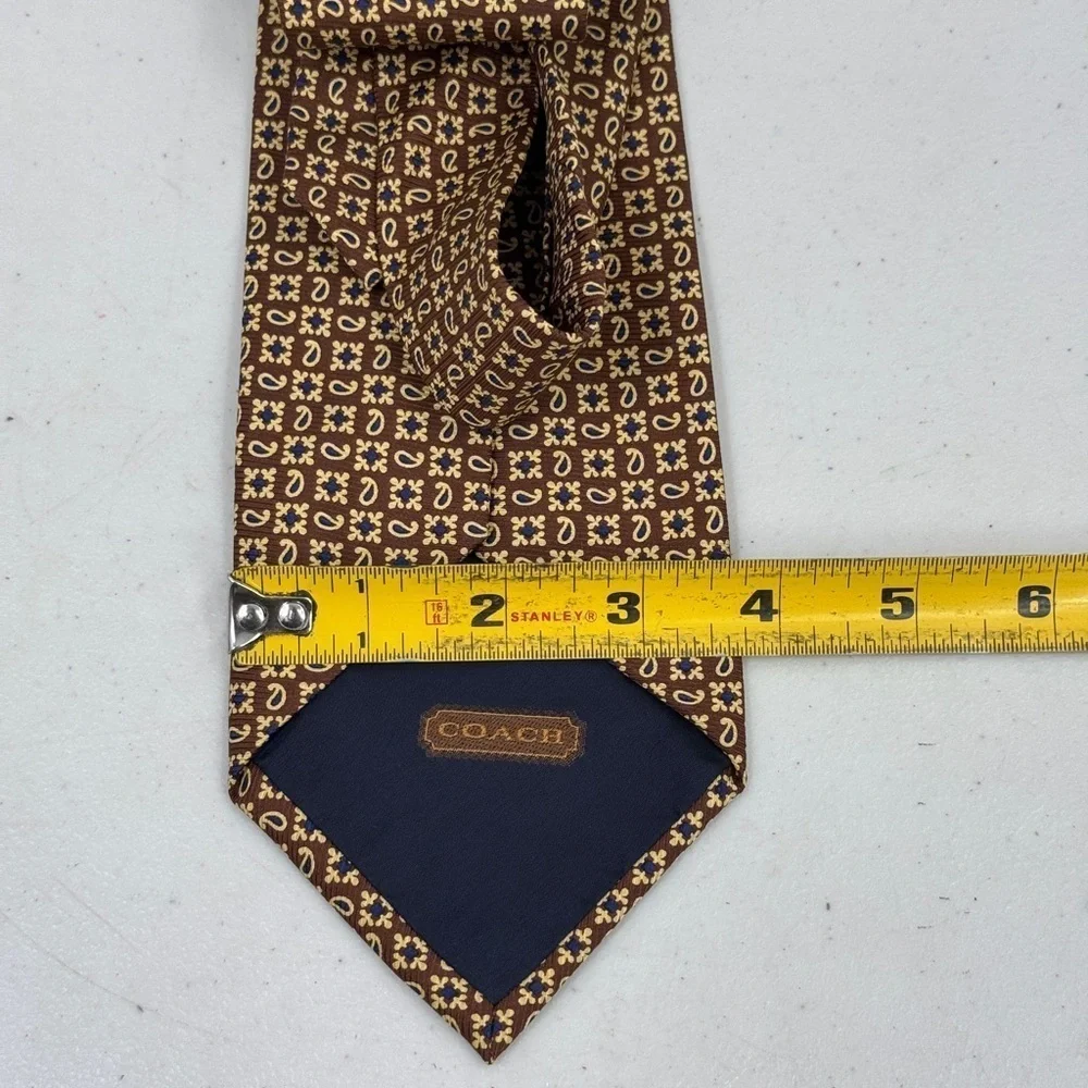 COACH Men's Luxury Paisley Silk Tie 100% Italian Silk hand made Brown Gold